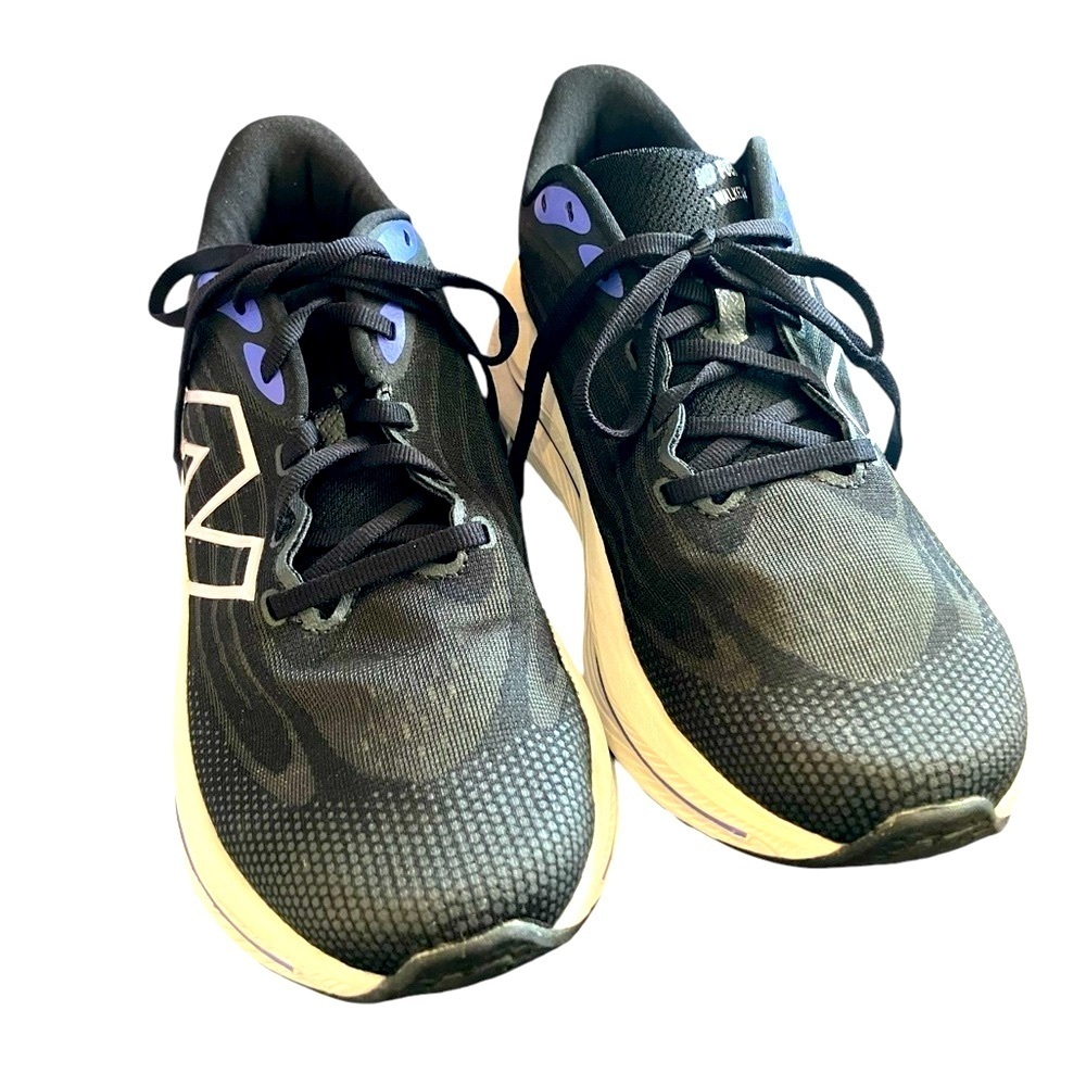 New Balance FuelCell Walker Elite Walking Shoes Size 9.5 Black Purple 2023